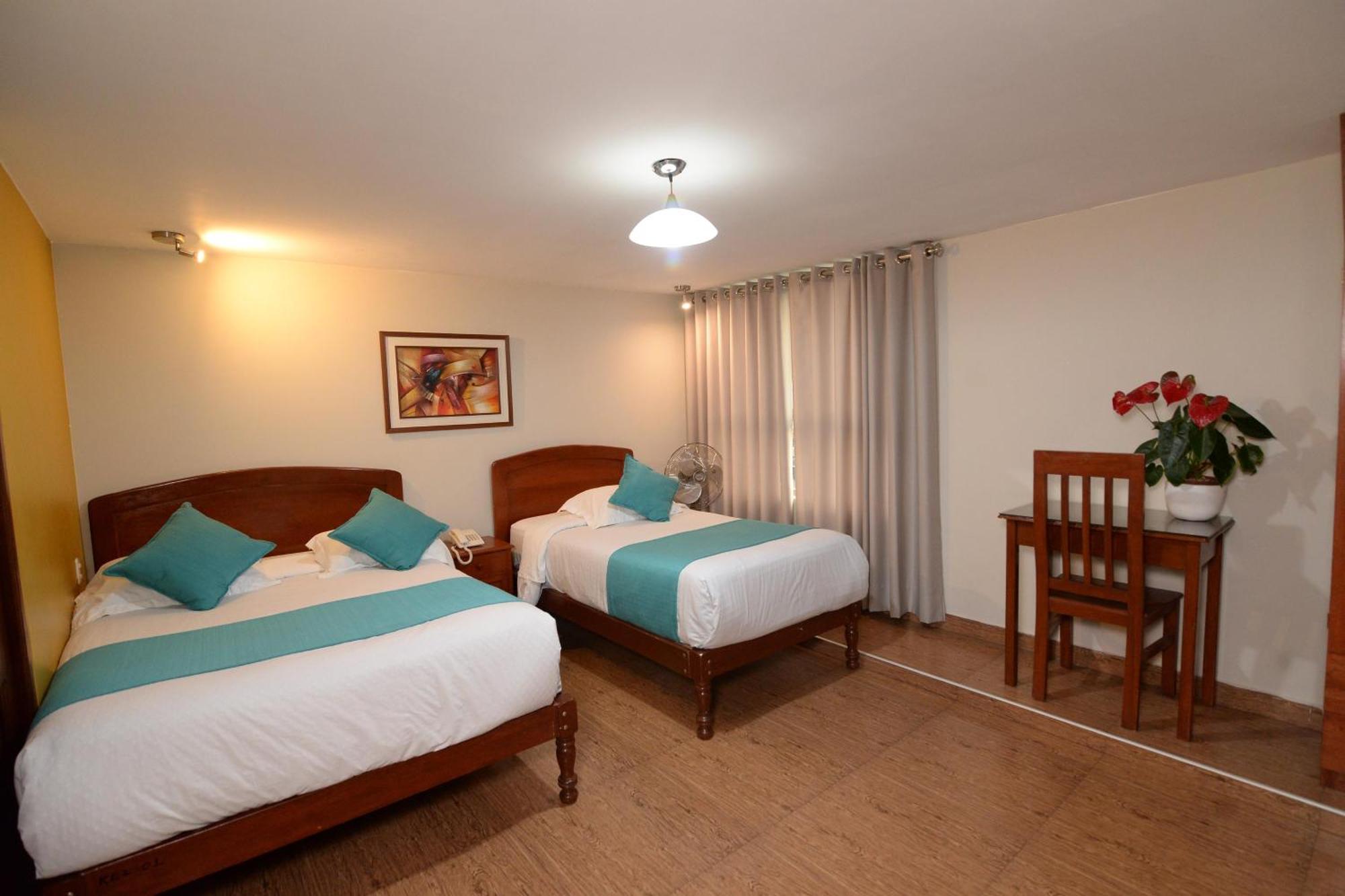 Hotel Palmas Reales Trujillo Bagian luar foto