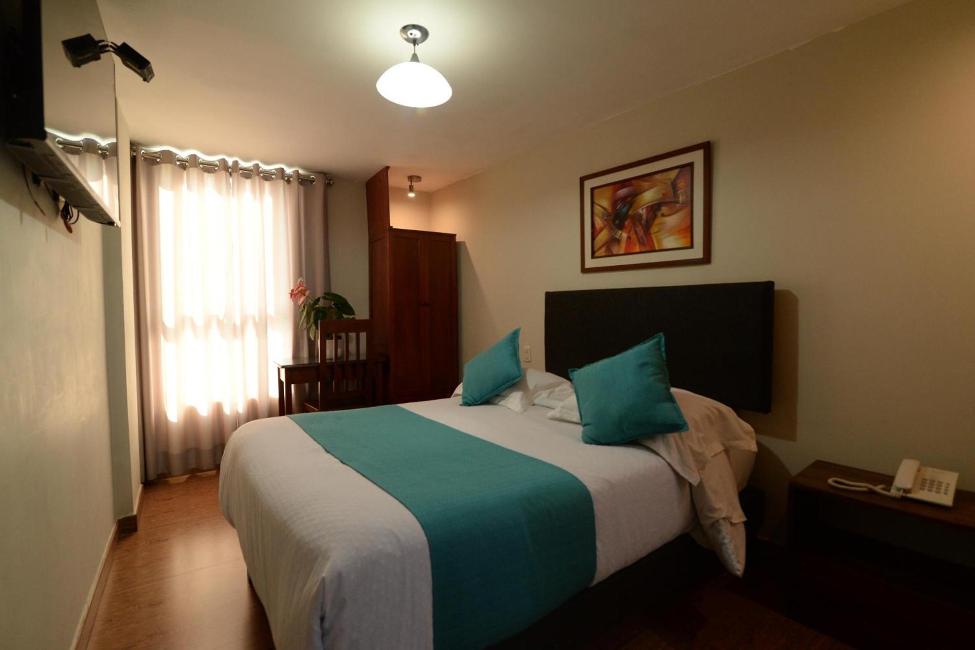 Hotel Palmas Reales Trujillo Bagian luar foto